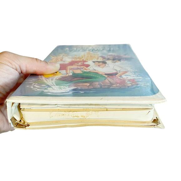 Vintage DISNEY THE LITTLE MERMAID BANNED COVER 1989 VHS The Classics - Picture 6 of 12